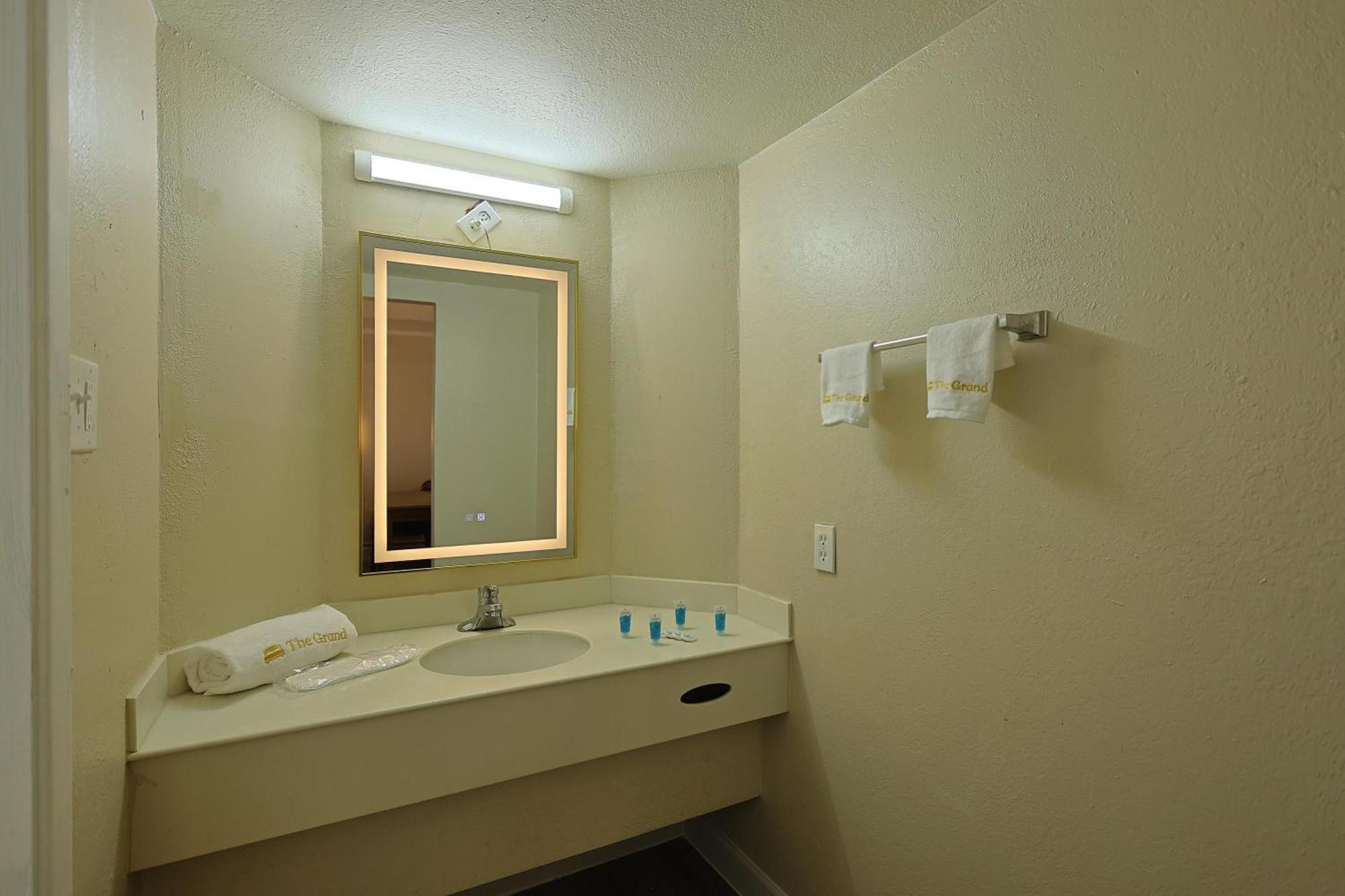 The Grand By Capital O Texarkana I-30 Εξωτερικό φωτογραφία